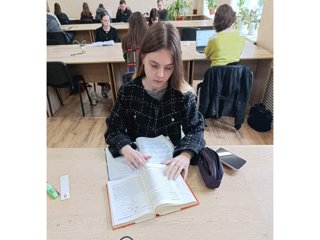 Здобувачі освіти ПДМУ готуються до «КРОК-1»