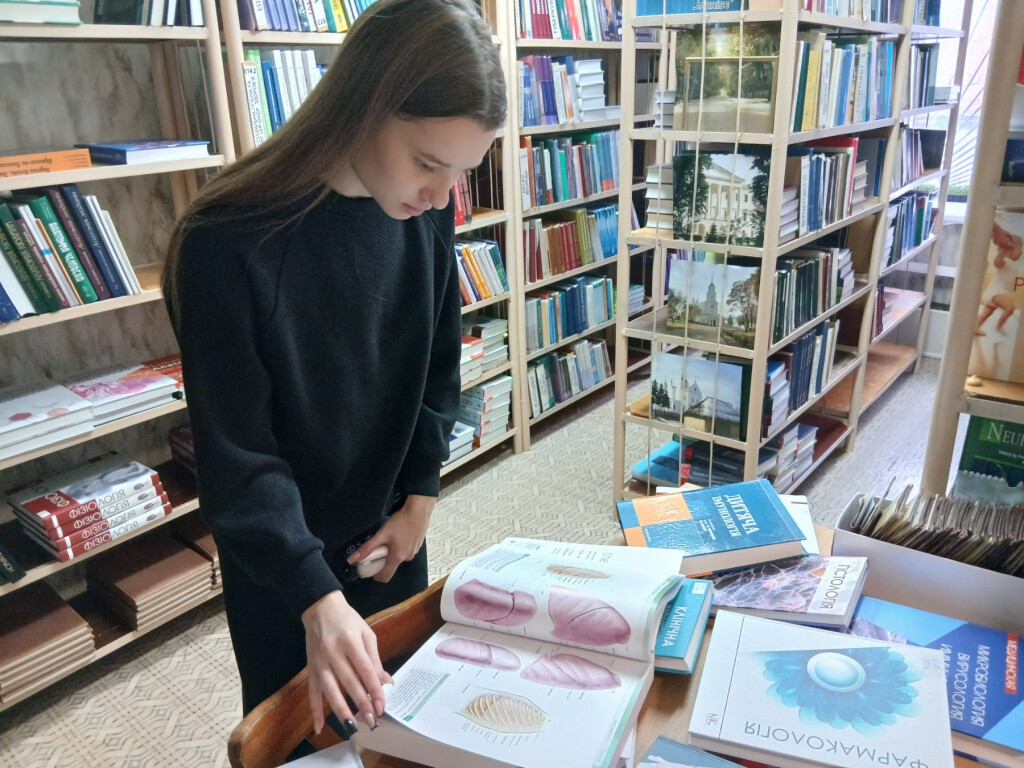 Бібліотека в гуртожитку