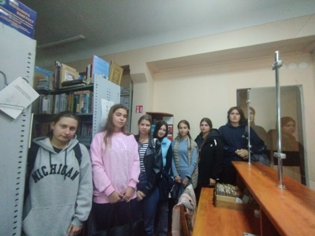 Тренінг з академічної доброчесності та екскурсія бібліотекою ПДМУ