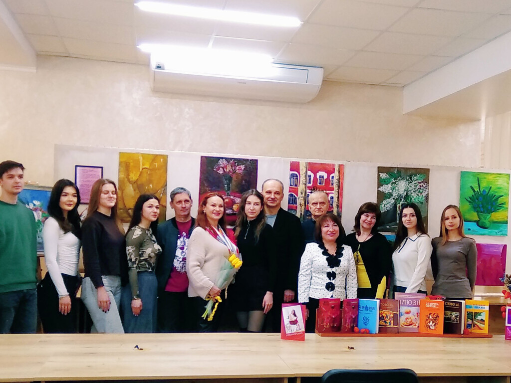 Життєстверджуюча творчість Олени Никифоренко