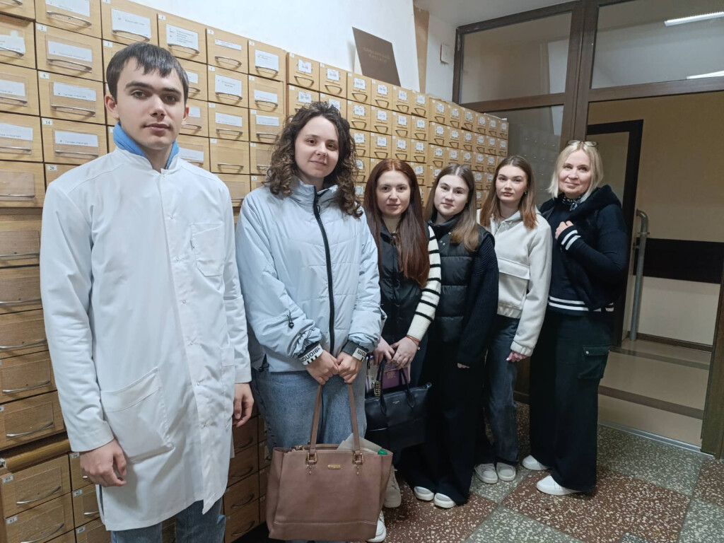 Співпраця зі старостами груп