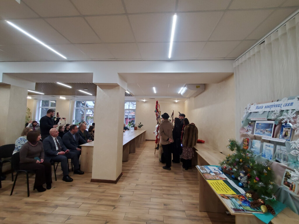 Христос народився! Славімо Його!