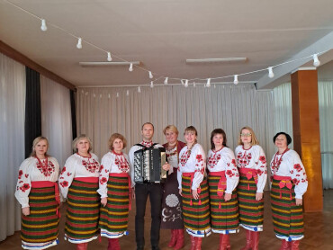 Народний аматорський вокальний ансамбль "Криниця"